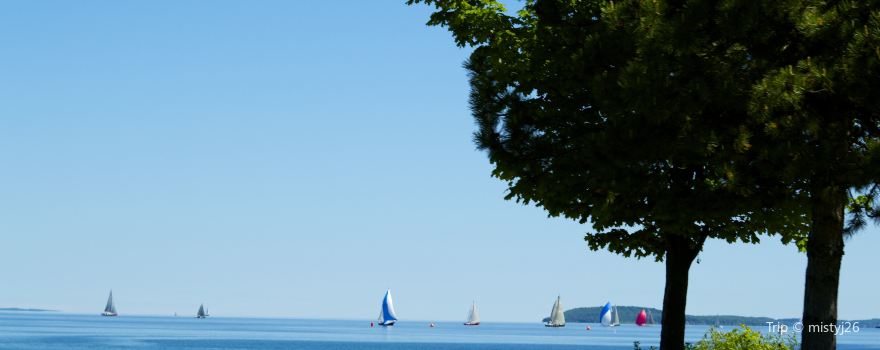 Greilickville Harbor Park