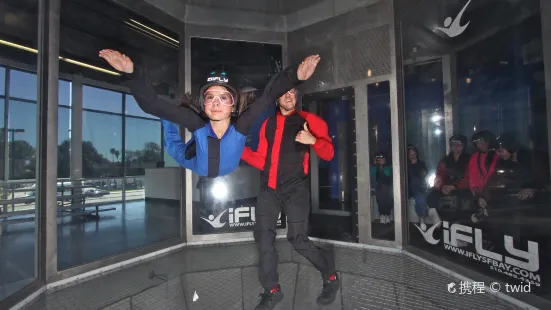 iFLY Indoor Skydiving - Tampa