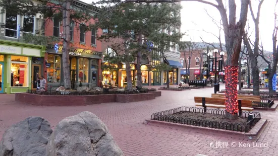 Pearl Street Mall