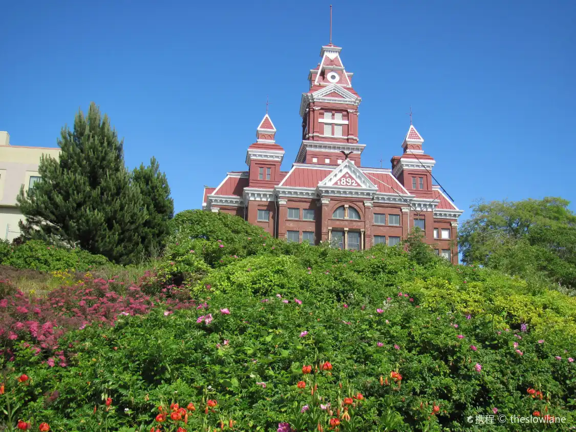 Hotels near Whatcom Museum