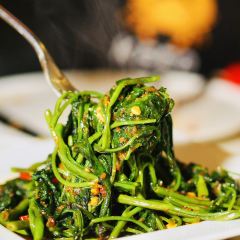 Ministry Of Crab User Photo