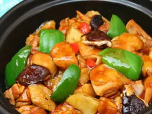 中腾黄焖鸡米饭(旌旗广场店)
