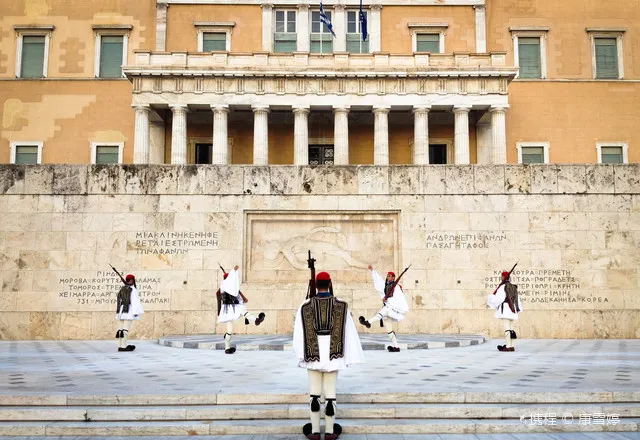 10 Must-see Sights of Athens