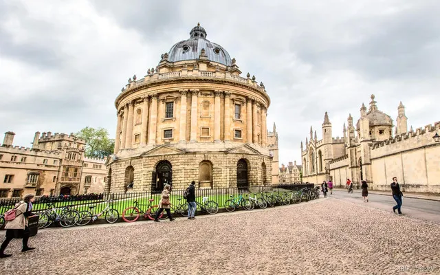 Visiting Oxford City? These 12 Places Should Not Be Missed!