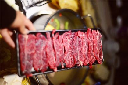 牛總館潮汕牛肉火鍋