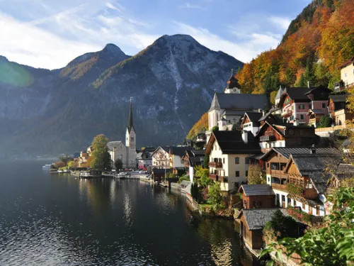 Too Beautiful to Be True! A Fairy Tale Town in Austria by The Lake