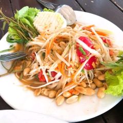 Khin lom Chom sa phan User Photo