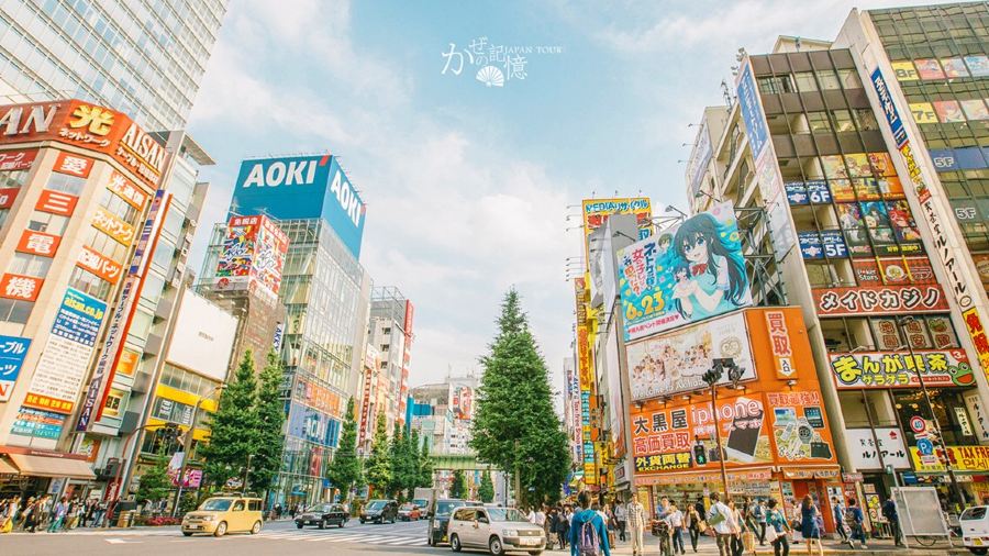 Maidreamin Akihabara Head Store