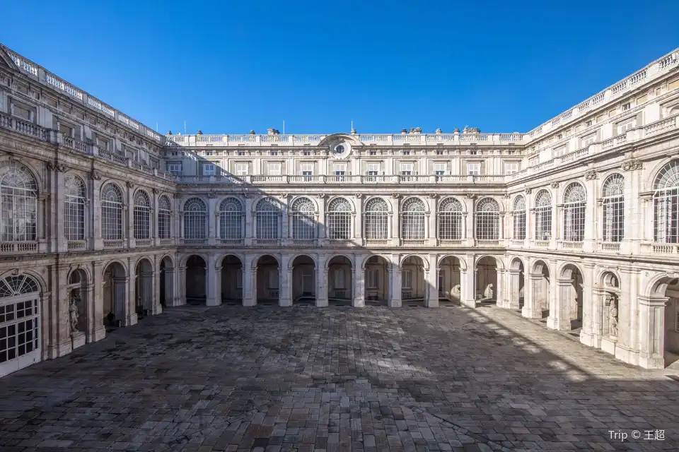 3_Royal Palace of Madrid