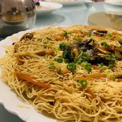 NO.8 FENG YAGN LI User Photo