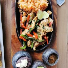 Unique Rooftop Bar & Restaurant User Photo