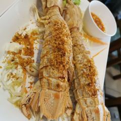 Song Pee Nong 2 User Photo