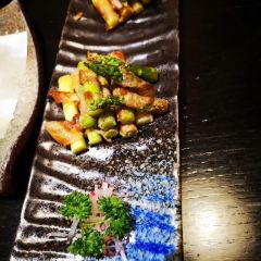 Qing Du Li Japanese Cuisine (DongEr Huan Store) 여행 사진