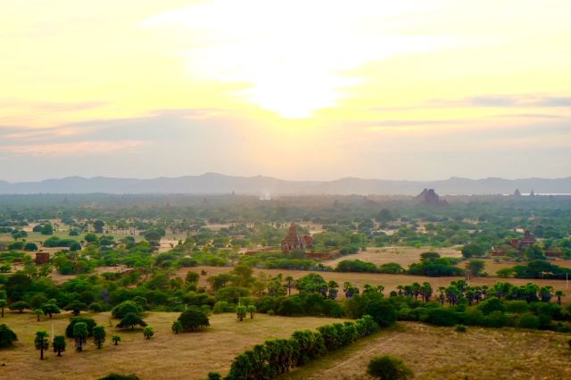 Bagan Nan Myint Tower