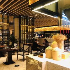Aroma Western Restaurant 여행 사진