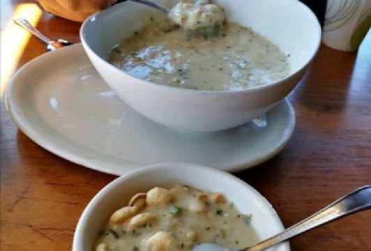 El Pescador Fish Market User Photo