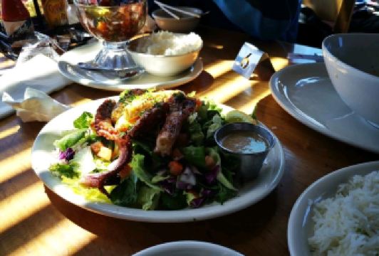 El Pescador Fish Market User Photo