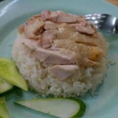 Go-Ang Chicken Rice Pratunam User Photo
