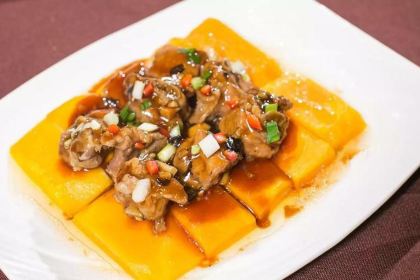 伟兴农庄·特色脆皮烧鸡