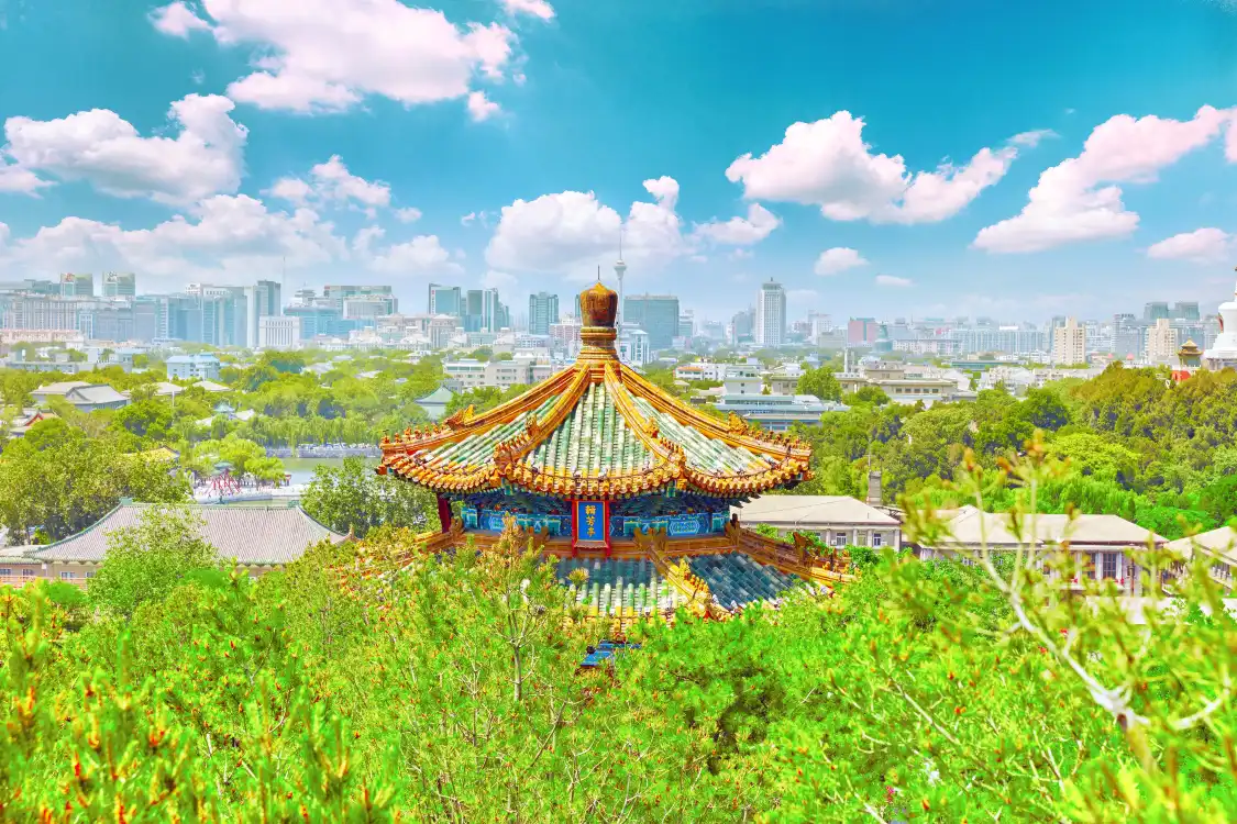 Hotels near Jingshan Park