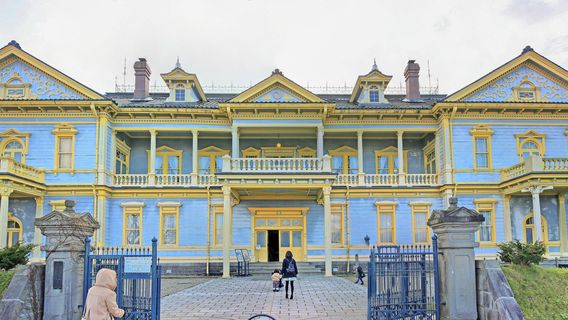 Old Public Hall of Hakodate Ward