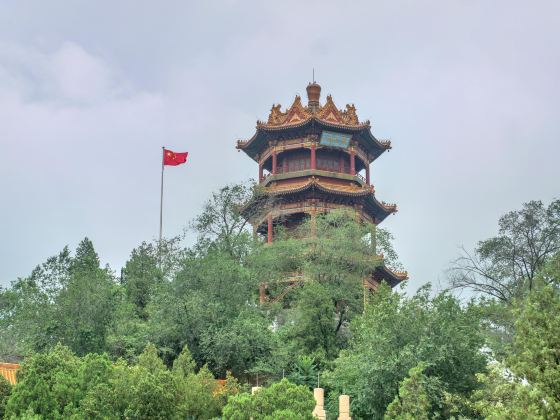 Yue Mountain Temple Sceneic Area