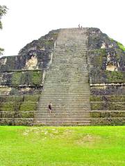 Mundo Perdido, Tikal