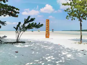 Leebong Island