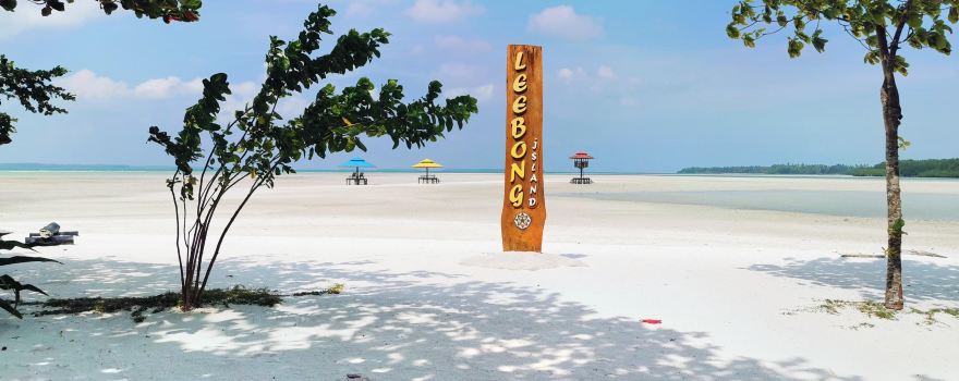 Leebong Island