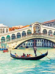 Rialto Bridge