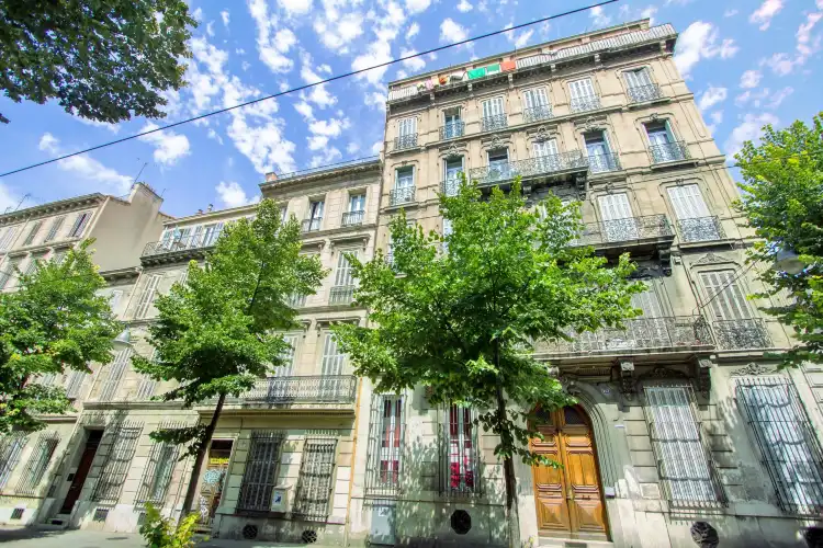 Hotels near La Canebiere