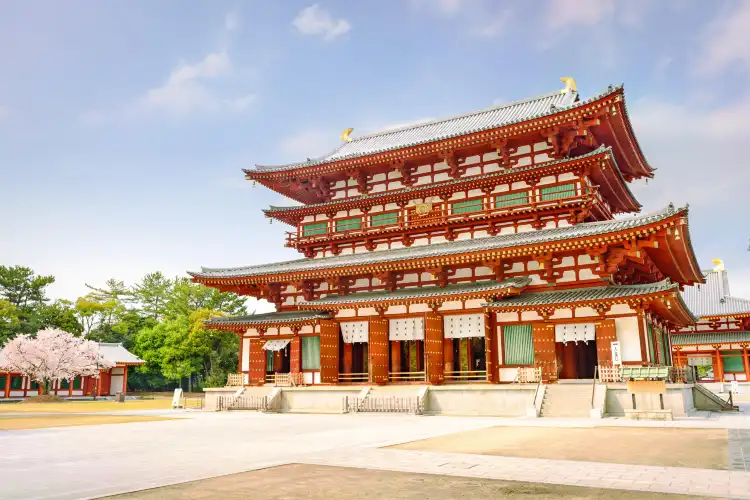 Hotel dekat Yakushi Ji