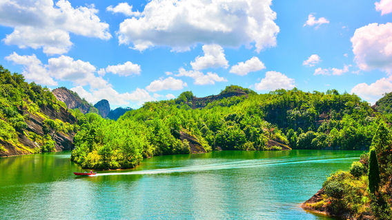 Jiulong Lake (Jiulong Cave Cluster)