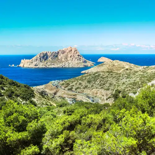 Popular Cool Water Escapes in Marseille