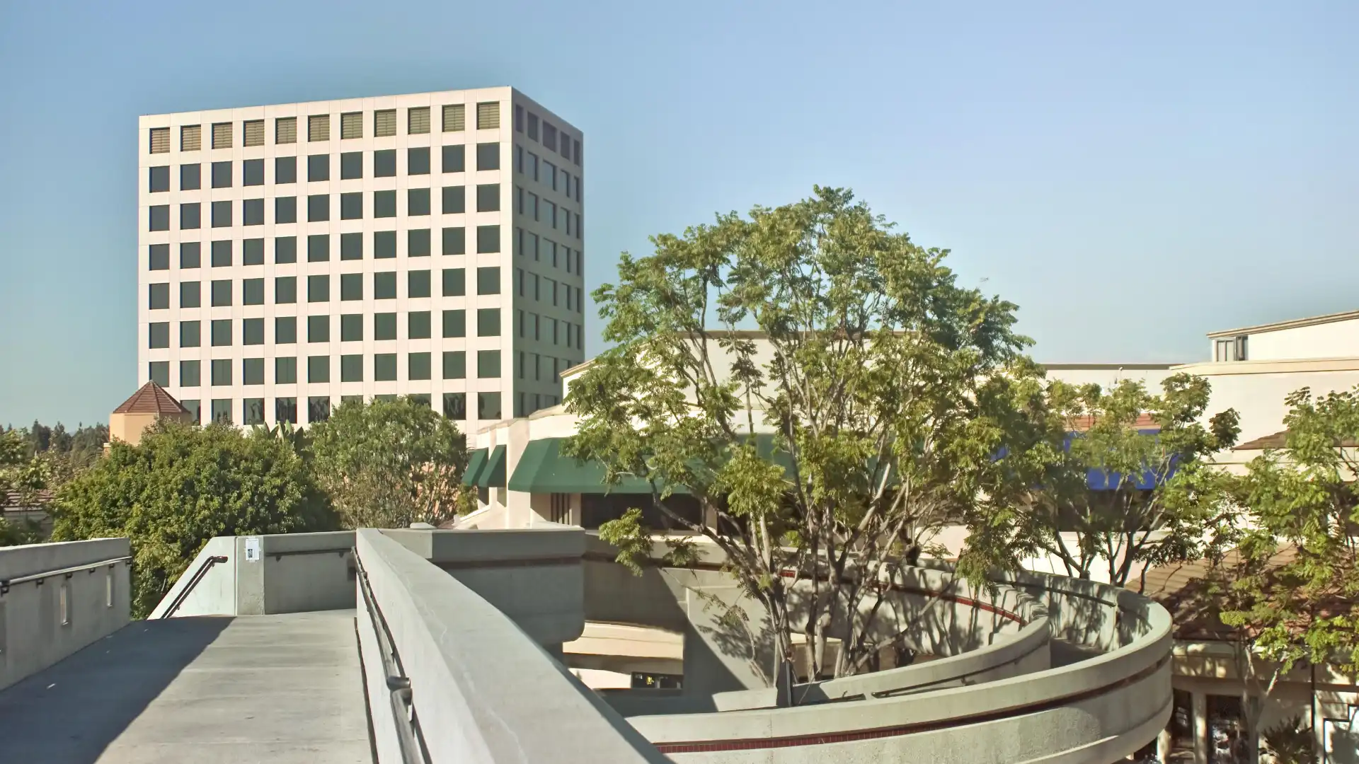 Hotels near University of California, Irvine