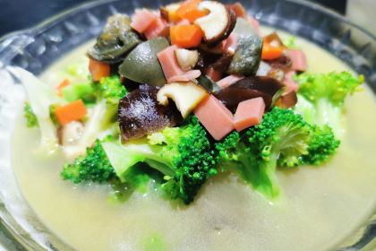 春宝饭店(华阳路店)