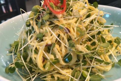 麻辣婆婆·融合餐厅(崇高路店)