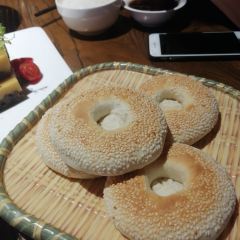 SONG SHAN BU YI BAN Aquarium Banquet Restaurant User Photo
