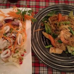 Khin lom Chom sa phan User Photo