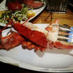 EAT Bar & Grill Restaurant Karon User Photo