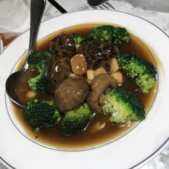 MADAM KWAN'S張用戶圖片