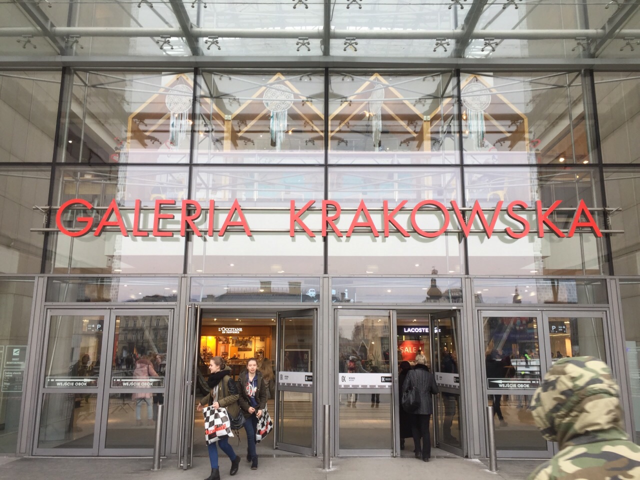 Shopping itineraries in Galeria Krakowska in 2023-05-26T17:00:00-07:00  (updated in 2023-05-26T17:00:00-07:00) - Trip.com