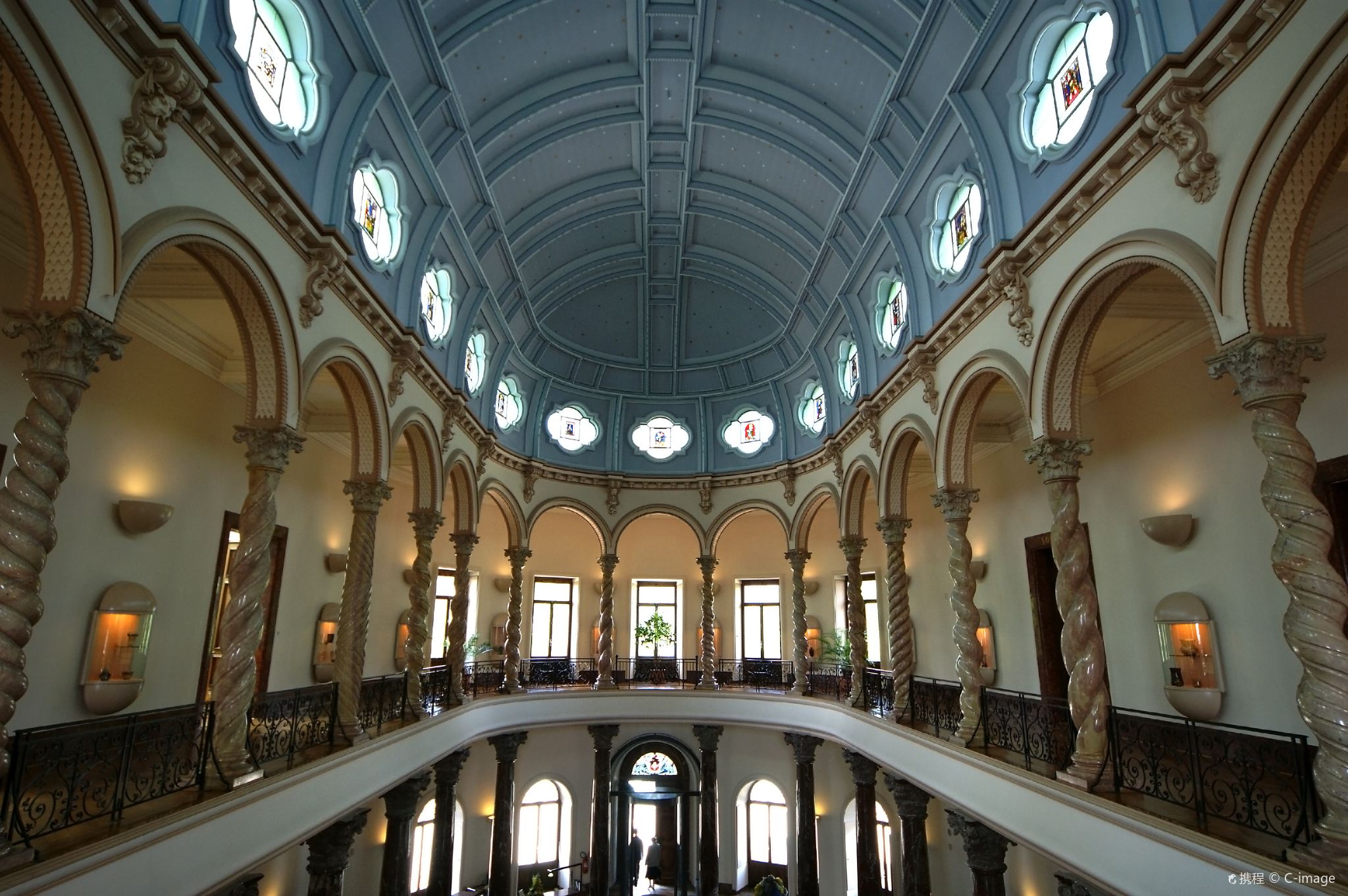 Golden Pass Railway + Lake Geneva + Patek Philippe Museum + L'Horloge Fleurie + Ariana Museum