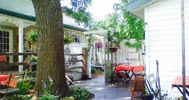 Rumbletum Café & Gifts