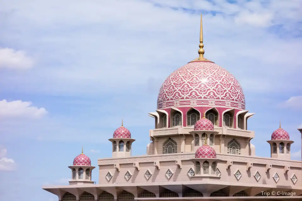 4_Putra Mosque