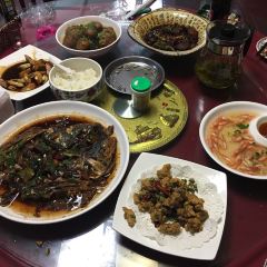 Nanbeihuliuxiangge Restaurant User Photo