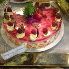 Brunetti (Carlton) User Photo