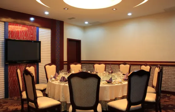 華山嶽辰瑞民宿酒店