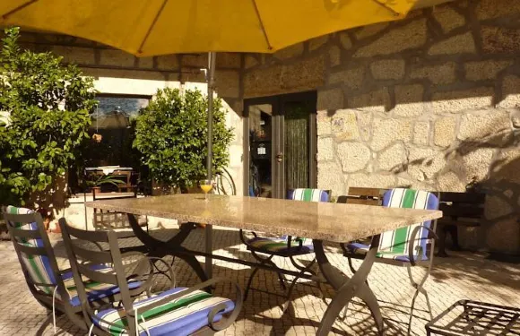 奧菲西納喬賓館