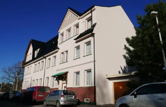 瑞莎公寓式酒店